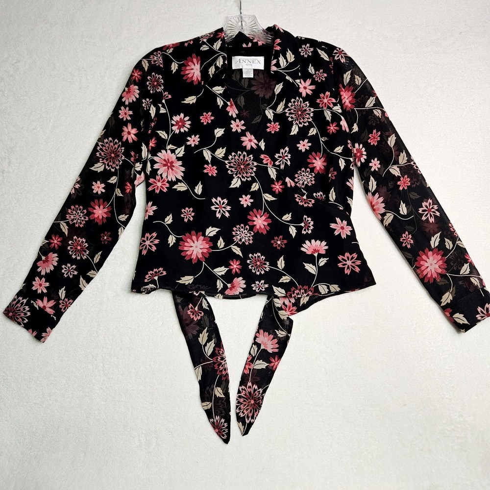 Casual‎ Corner Women's Floral Wrap Blouse PETITE S Bust 34" Cottage Whimsigoth